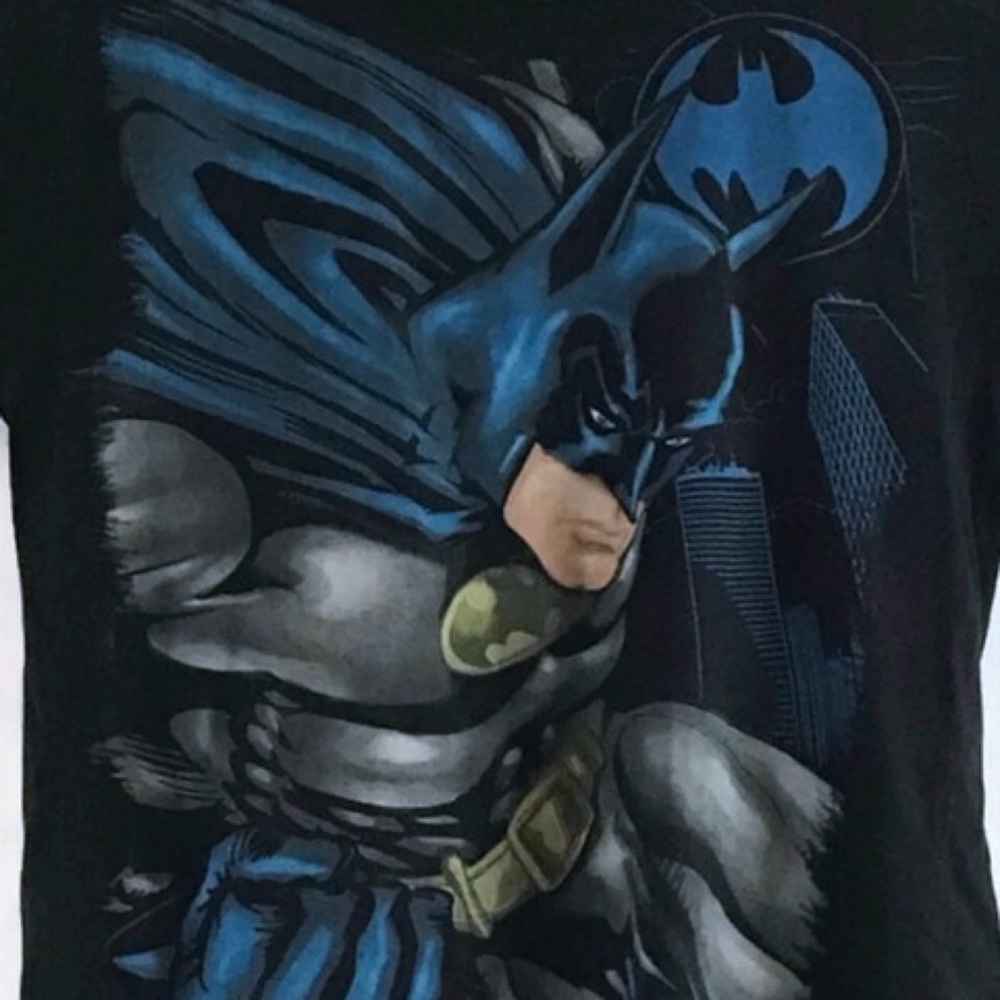 BATMAN GRAPHIC TEE SHIRT
